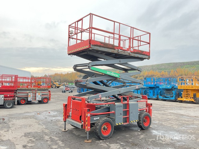 2016 Skyjack SJ8841A 4x4 Diesel Scissor Lift - Scherenbühne: das Bild 1 2016 Skyjack SJ8841A 4x4 Diesel Scissor Lift - Scherenbühne: das Bild 1