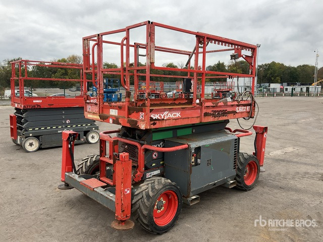 2017 Skyjack SJ6832 RT 4x4 Diesel Scissor Lift - Scherenbühne: das Bild 3 2017 Skyjack SJ6832 RT 4x4 Diesel Scissor Lift - Scherenbühne: das Bild 3