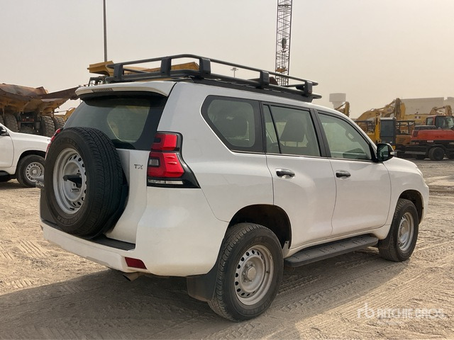 2023 Toyota Prado TX 150L 4x4 SUV - SUV/ Geländewagen: das Bild 5 2023 Toyota Prado TX 150L 4x4 SUV - SUV/ Geländewagen: das Bild 5