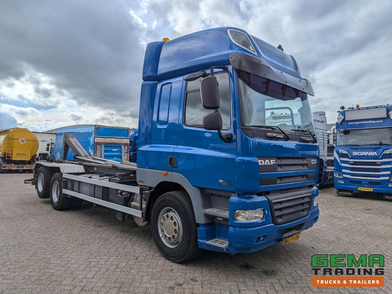 DAF FAS CF85.410 6x2 Euro5 FAS CF85.410 6x2 Spacecab Euro5 - HaakarmSysteem AJK 20T - KlapBumper - Vangmuilkoppeling - Lift-As - Abrollkipper: das Bild 3 DAF FAS CF85.410 6x2 Euro5 FAS CF85.410 6x2 Spacecab Euro5 - HaakarmSysteem AJK 20T - KlapBumper - Vangmuilkoppeling - Lift-As - Abrollkipper: das Bild 3