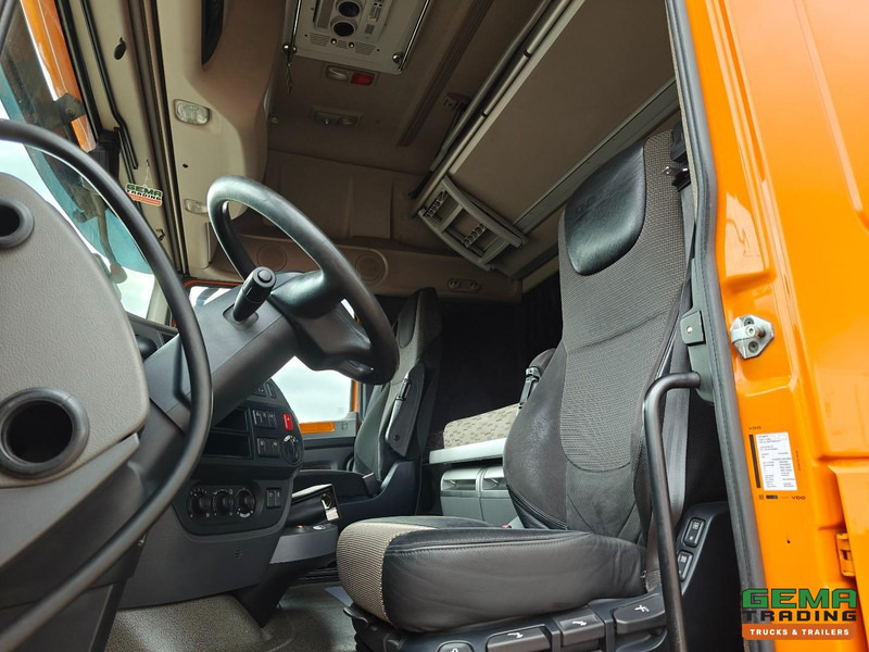 DAF XF 440 FAS 6x2 SuperSpaceCab Euro6C - Retarder + Recker 3-Assige Aanhanger - Wielkuipen - Hydraulische knik en uitschuifbaar - 02/2026 APK - Autotransporter LKW: das Bild 5 DAF XF 440 FAS 6x2 SuperSpaceCab Euro6C - Retarder + Recker 3-Assige Aanhanger - Wielkuipen - Hydraulische knik en uitschuifbaar - 02/2026 APK - Autotransporter LKW: das Bild 5