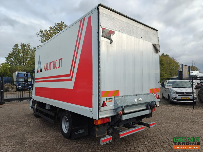 Iveco Eurocargo 120E18 4x2 Dagcab Euro5 - Handgeschakeld - GeslotenBak 5m - Laadklep 2000KG - 05/2026 APK - Koffer LKW: das Bild 4 Iveco Eurocargo 120E18 4x2 Dagcab Euro5 - Handgeschakeld - GeslotenBak 5m - Laadklep 2000KG - 05/2026 APK - Koffer LKW: das Bild 4