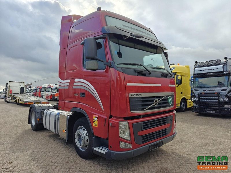 Volvo FH460 4x2 Globetrotter XL Euro5 - Handgeschakeld - Dubbele tanks - Sattelzugmaschine: das Bild 2 Volvo FH460 4x2 Globetrotter XL Euro5 - Handgeschakeld - Dubbele tanks - Sattelzugmaschine: das Bild 2
