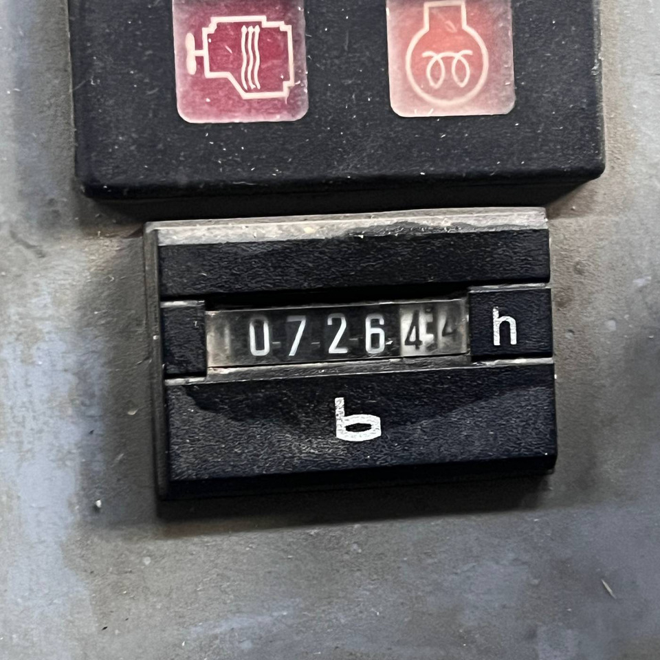 Hako Jonas 1200D - Kehrsaugmaschine: das Bild 4 Hako Jonas 1200D - Kehrsaugmaschine: das Bild 4