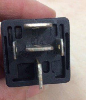 Kärcher Relay 24V - Relais für Reinigungsmaschine: das Bild 2 Kärcher Relay 24V - Relais für Reinigungsmaschine: das Bild 2