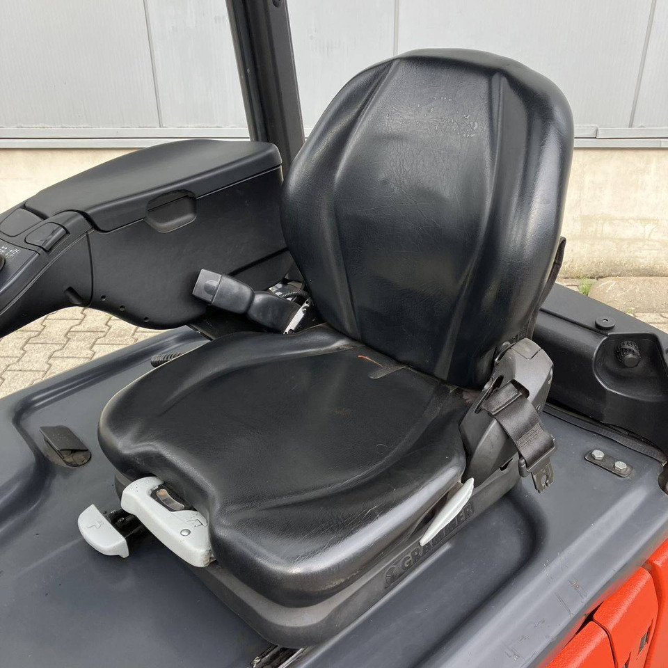 Linde E18 (386-02) EVO - Elektrostapler: das Bild 5 Linde E18 (386-02) EVO - Elektrostapler: das Bild 5