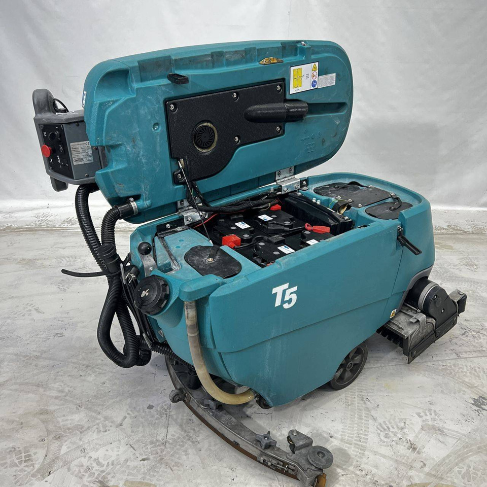 Scheuersaugmaschine Tennant T5: das Bild 8 Scheuersaugmaschine Tennant T5: das Bild 8