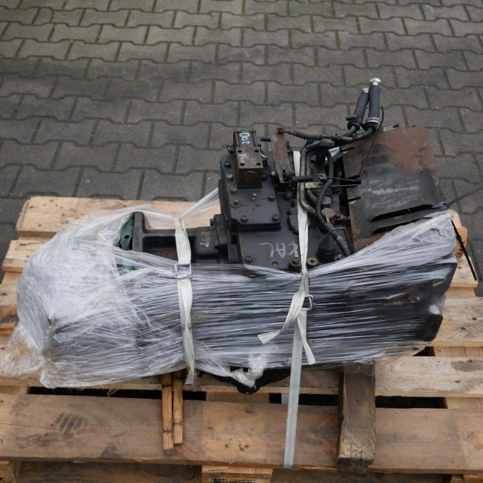 Transmission for Nissan D02 - Transmission für Flurförderzeug: das Bild 1 Transmission for Nissan D02 - Transmission für Flurförderzeug: das Bild 1