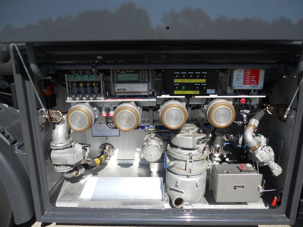 SCANIA G370 - Tankwagen: das Bild 5 SCANIA G370 - Tankwagen: das Bild 5