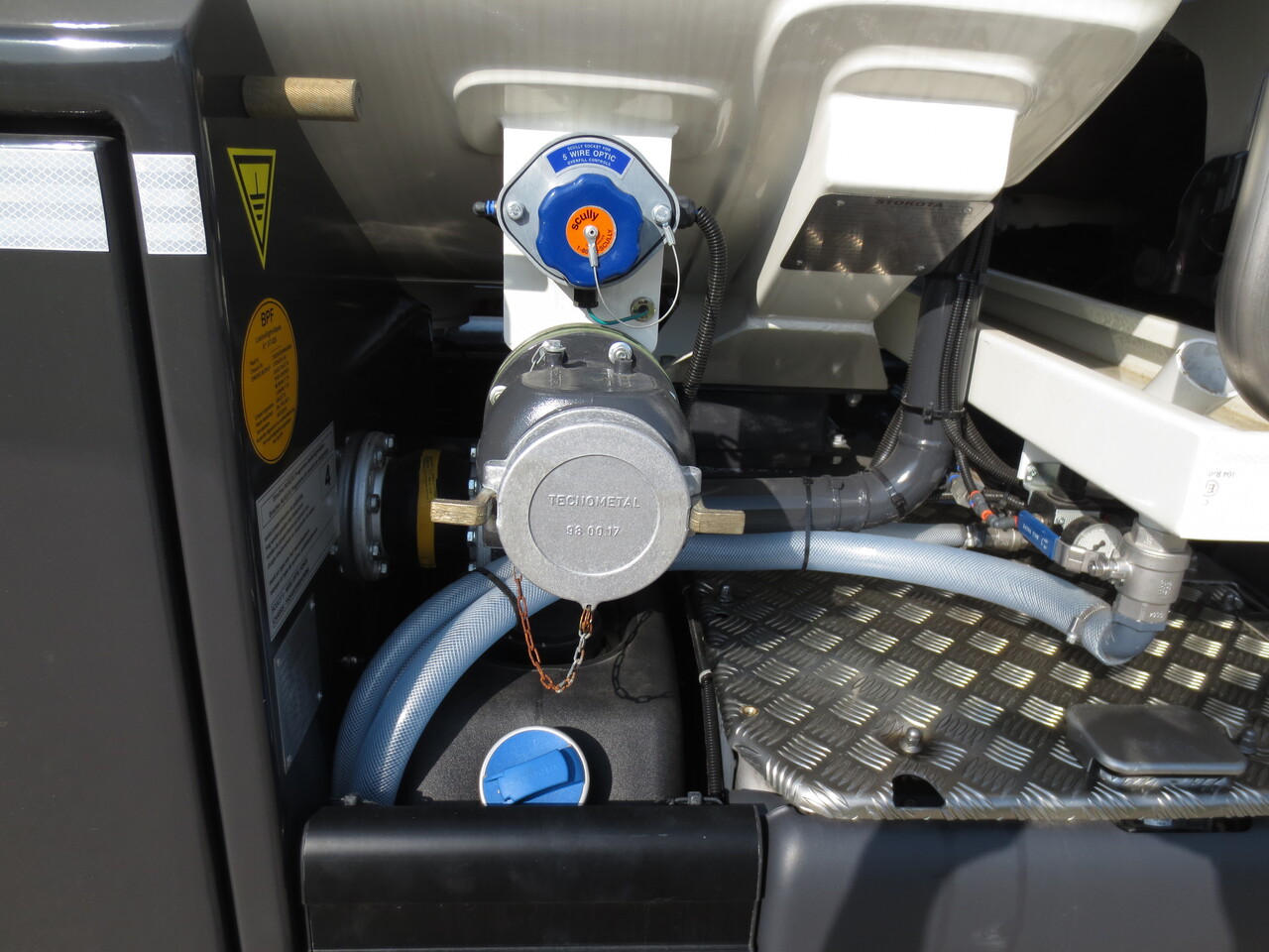 SCANIA G370 - Tankwagen: das Bild 3 SCANIA G370 - Tankwagen: das Bild 3