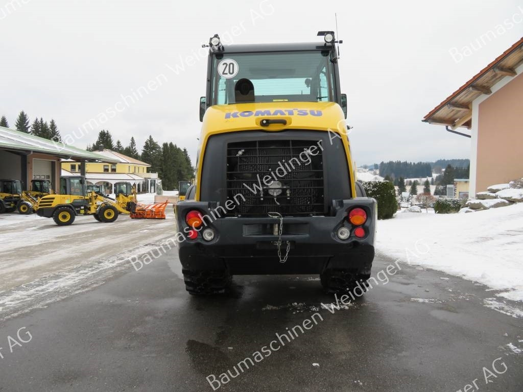 Komatsu WA 70 M-8 - Radlader: das Bild 4 Komatsu WA 70 M-8 - Radlader: das Bild 4