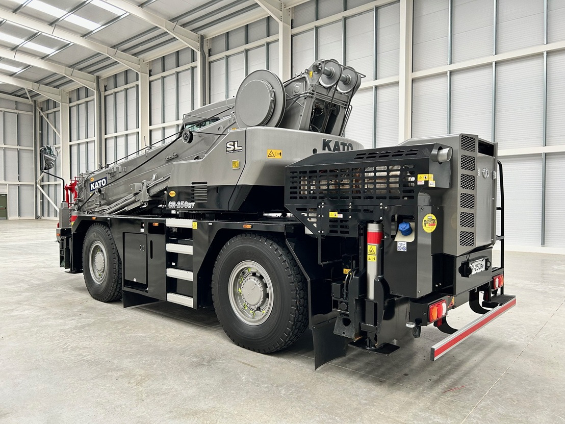 KATO CR-250Rv , 25 Ton City Crane with Only 1,991 hours - Mobilkran: das Bild 4 KATO CR-250Rv , 25 Ton City Crane with Only 1,991 hours - Mobilkran: das Bild 4