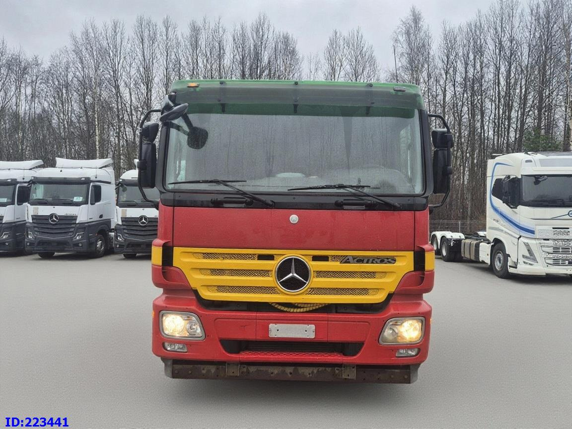 MERCEDES-BENZ Actros 2636 6X4 (3pedals) - Fahrgestell LKW: das Bild 2 MERCEDES-BENZ Actros 2636 6X4 (3pedals) - Fahrgestell LKW: das Bild 2