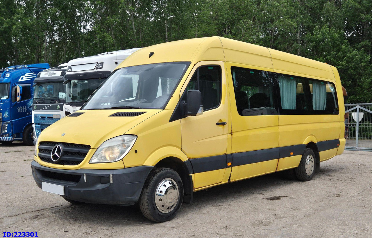 MERCEDES-BENZ Sprinter 515 TRANSFER 23 PLACES - Kleinbus, Personentransporter: das Bild 1 MERCEDES-BENZ Sprinter 515 TRANSFER 23 PLACES - Kleinbus, Personentransporter: das Bild 1