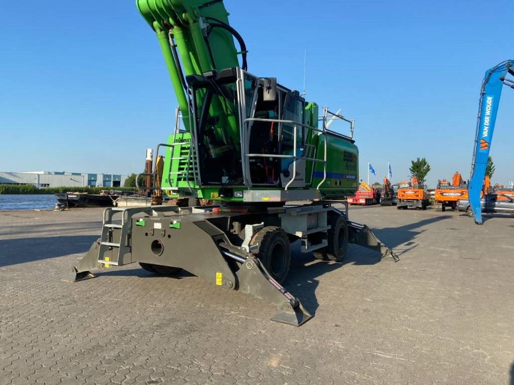 Sennebogen 835 M - Umschlagbagger: das Bild 5 Sennebogen 835 M - Umschlagbagger: das Bild 5