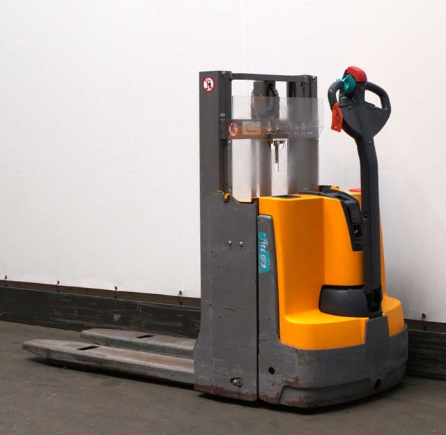 Jungheinrich EJD118 - Hochhubwagen: das Bild 2 Jungheinrich EJD118 - Hochhubwagen: das Bild 2