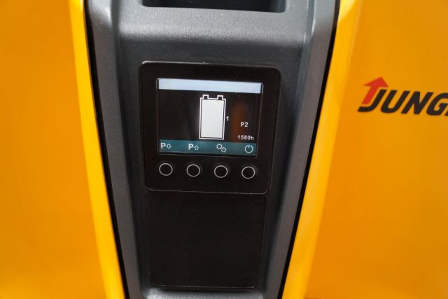 Jungheinrich EJD118 - Hochhubwagen: das Bild 4 Jungheinrich EJD118 - Hochhubwagen: das Bild 4