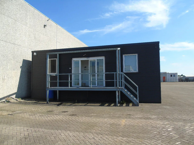 Bosch 100M2 COMPLETE OFFICE UNIT, FOTOS BEFORE AND AFTER / 2OFFICE + TOILET + KITCHEN + KANTOOR - Werkstattgerät: das Bild 3 Bosch 100M2 COMPLETE OFFICE UNIT, FOTOS BEFORE AND AFTER / 2OFFICE + TOILET + KITCHEN + KANTOOR - Werkstattgerät: das Bild 3