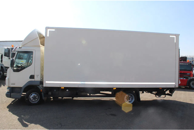 DAF LF 45.160 + EURO 5 + LIFT +MANUAL + 7.5T - Koffer LKW: das Bild 3 DAF LF 45.160 + EURO 5 + LIFT +MANUAL + 7.5T - Koffer LKW: das Bild 3