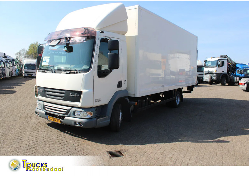DAF LF 45.160 + EURO 5 + LIFT +MANUAL + 7.5T - Koffer LKW: das Bild 1 DAF LF 45.160 + EURO 5 + LIFT +MANUAL + 7.5T - Koffer LKW: das Bild 1