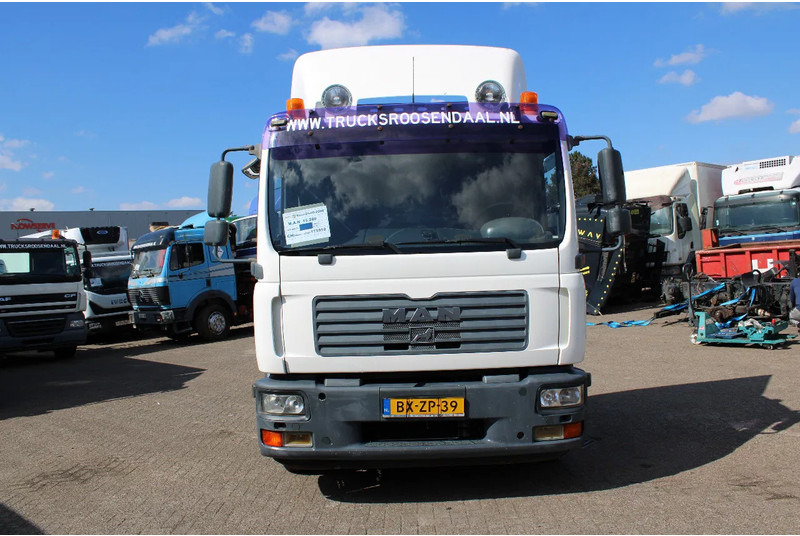 MAN TGM 12.280 + NICE TRUCK - Fahrgestell LKW: das Bild 2 MAN TGM 12.280 + NICE TRUCK - Fahrgestell LKW: das Bild 2