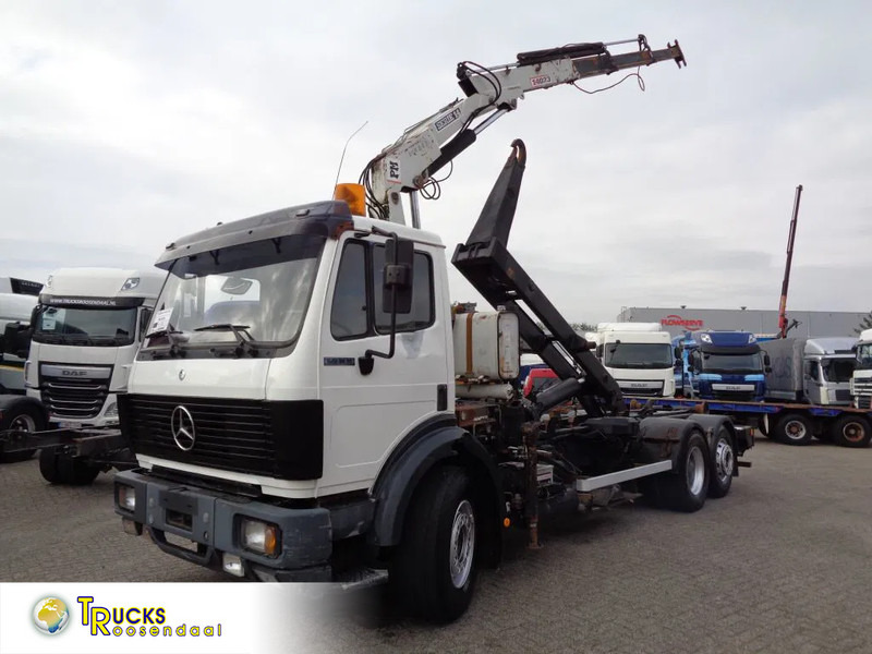 Mercedes-Benz SK 2433 + Semi-Auto + PTO + Serie 14 Crane + 3 pedals - Autokran: das Bild 1 Mercedes-Benz SK 2433 + Semi-Auto + PTO + Serie 14 Crane + 3 pedals - Autokran: das Bild 1