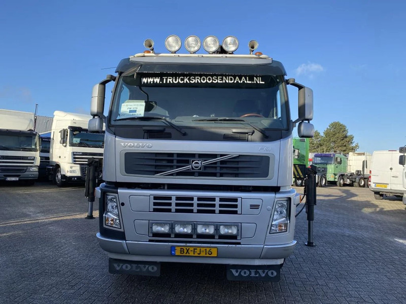 Volvo FM 370 + Euro 5 + Palfinger Z-Q170 Crane + 30ton NCH lift + Container system + hoogsta - Autokran: das Bild 2 Volvo FM 370 + Euro 5 + Palfinger Z-Q170 Crane + 30ton NCH lift + Container system + hoogsta - Autokran: das Bild 2