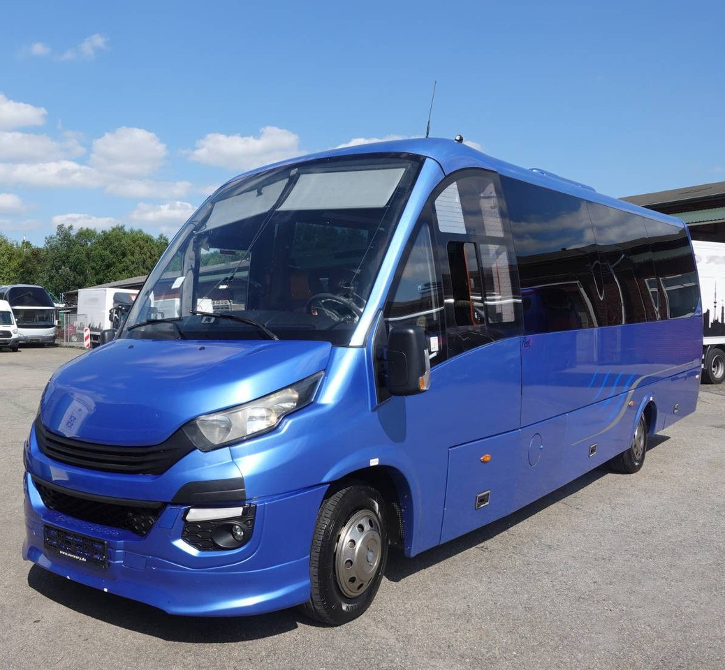 Iveco Rosero First *Rapido*Atomic*31-Sitze*Klima* - Reisebus: das Bild 3 Iveco Rosero First *Rapido*Atomic*31-Sitze*Klima* - Reisebus: das Bild 3