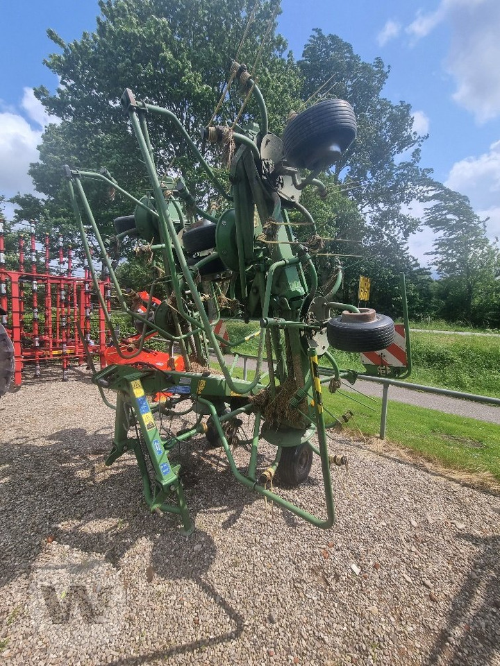 Krone KW 8.82/8 - Heuwender/ Wenderechen: das Bild 5 Krone KW 8.82/8 - Heuwender/ Wenderechen: das Bild 5