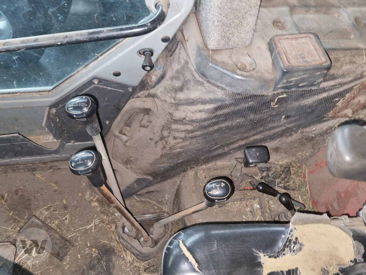 Massey Ferguson 397 - Traktor: das Bild 4 Massey Ferguson 397 - Traktor: das Bild 4