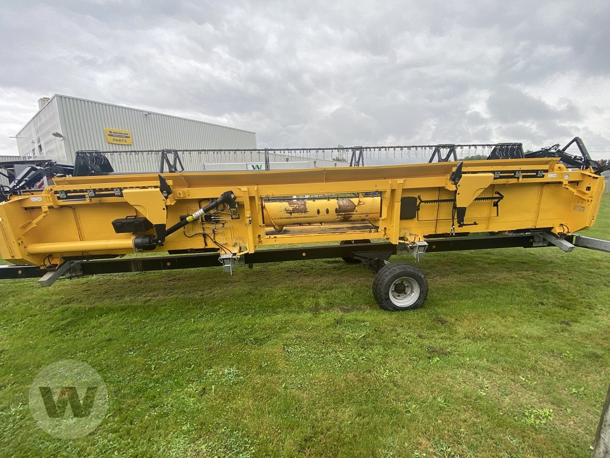 New Holland 760 CG VARIFEED - Schneidwerk: das Bild 4 New Holland 760 CG VARIFEED - Schneidwerk: das Bild 4