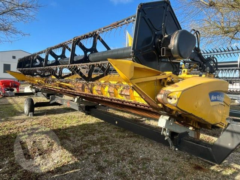 New Holland 9,15m Varifeed - Schneidwerk: das Bild 1 New Holland 9,15m Varifeed - Schneidwerk: das Bild 1