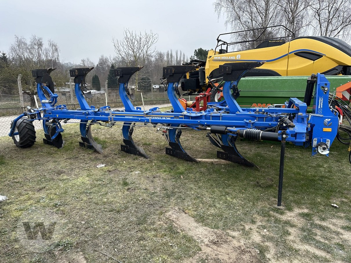 New Holland PHVH 4+1 - Pflug: das Bild 5 New Holland PHVH 4+1 - Pflug: das Bild 5