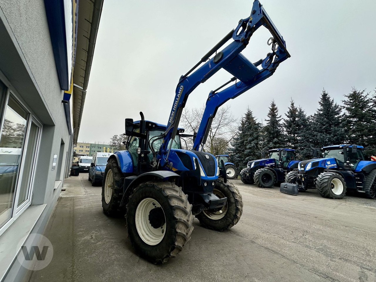 New Holland T 7.195 S - Traktor: das Bild 4 New Holland T 7.195 S - Traktor: das Bild 4