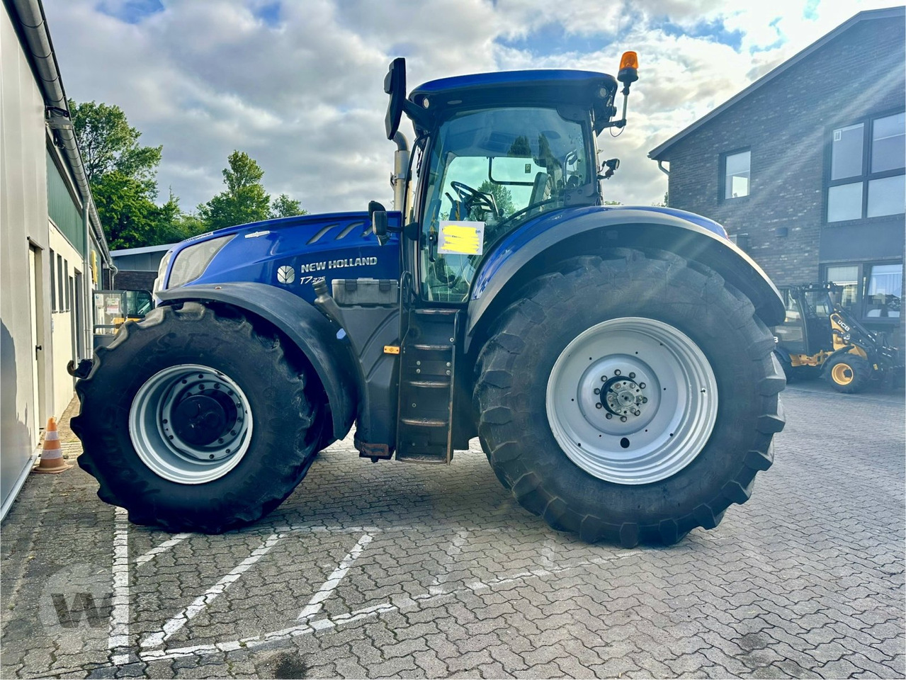 New Holland T 7.270 AC - Traktor: das Bild 4 New Holland T 7.270 AC - Traktor: das Bild 4