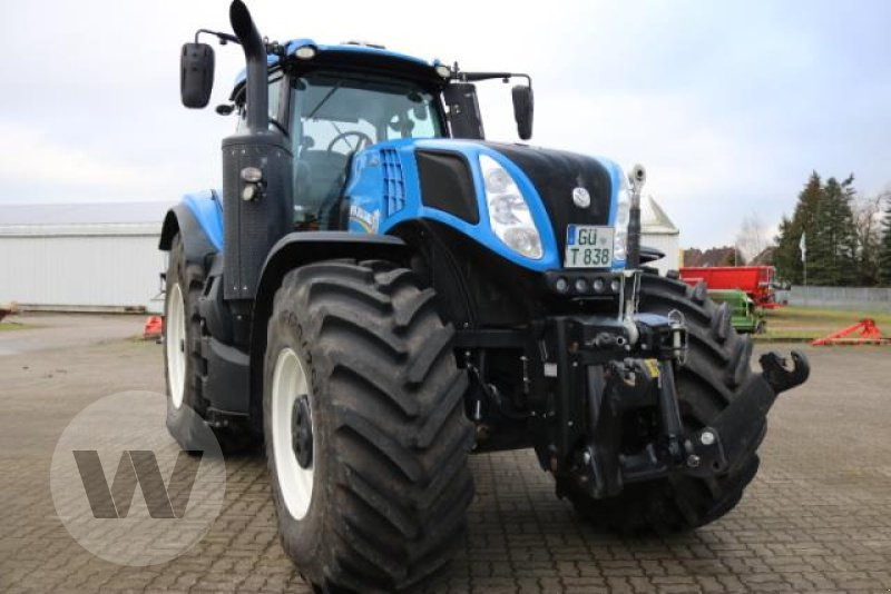 New Holland T 8.380 AC - Traktor: das Bild 2 New Holland T 8.380 AC - Traktor: das Bild 2