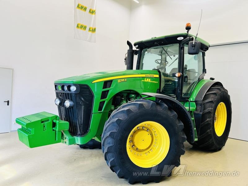 John Deere 8295R - Traktor: das Bild 1 John Deere 8295R - Traktor: das Bild 1