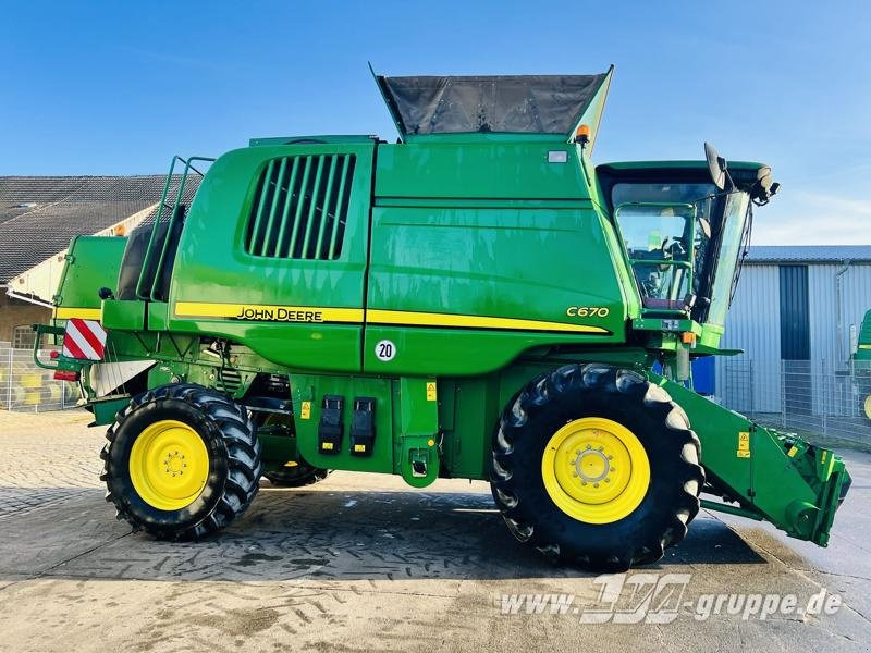 John Deere C670 - Mähdrescher: das Bild 5 John Deere C670 - Mähdrescher: das Bild 5