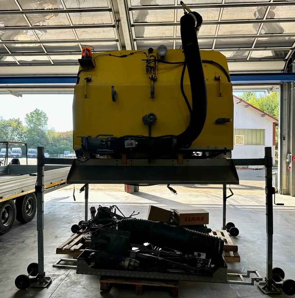 Unimog Aufbaukehrmaschine Trilety SK-370 - Kehrmaschine: das Bild 5 Unimog Aufbaukehrmaschine Trilety SK-370 - Kehrmaschine: das Bild 5