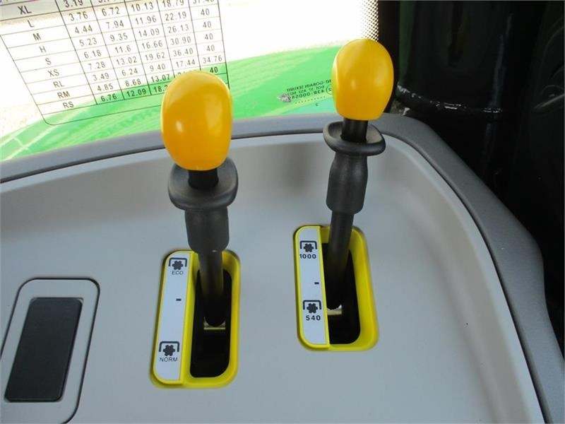 Traktor Deutz-fahr Agrotron 6205G New and Unused tractor: das Bild 11 Traktor Deutz-fahr Agrotron 6205G New and Unused tractor: das Bild 11