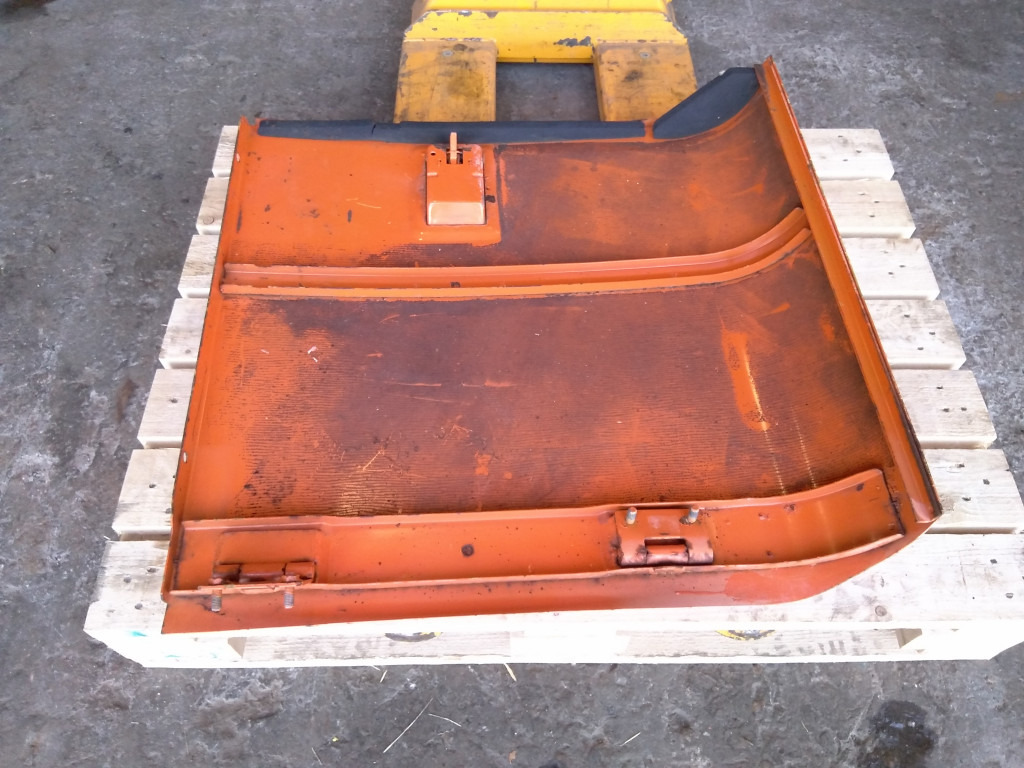 Hitachi EX215 - - Tür und Teile für Baumaschine: das Bild 1 Hitachi EX215 - - Tür und Teile für Baumaschine: das Bild 1