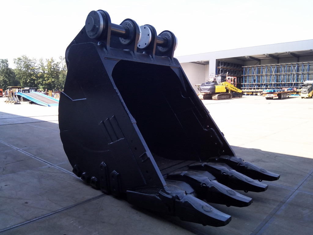 Hitachi EX2500-5 - - - Baggerschaufel: das Bild 3 Hitachi EX2500-5 - - - Baggerschaufel: das Bild 3