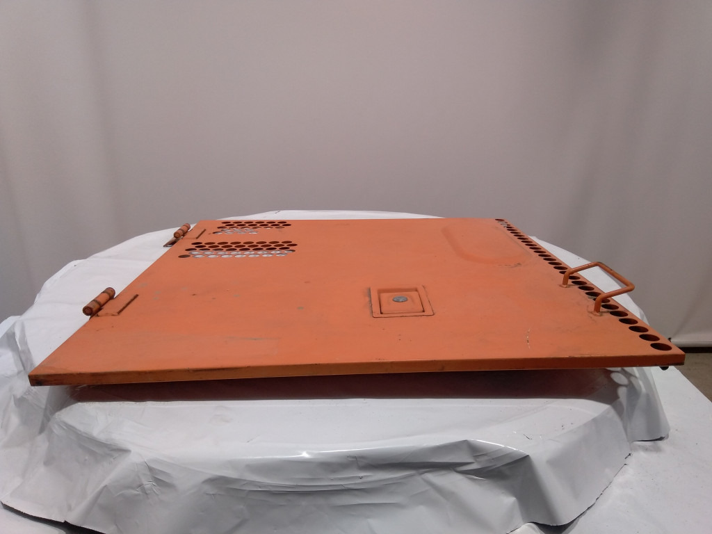 Hitachi ZX180LC-3 - 8105381 - Tür und Teile für Baumaschine: das Bild 2 Hitachi ZX180LC-3 - 8105381 - Tür und Teile für Baumaschine: das Bild 2