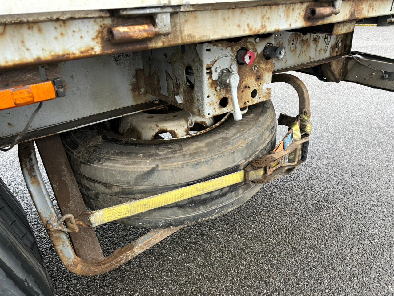 Pritschenauflieger/ Plattformauflieger KRONE SD P: das Bild 7 Pritschenauflieger/ Plattformauflieger KRONE SD P: das Bild 7