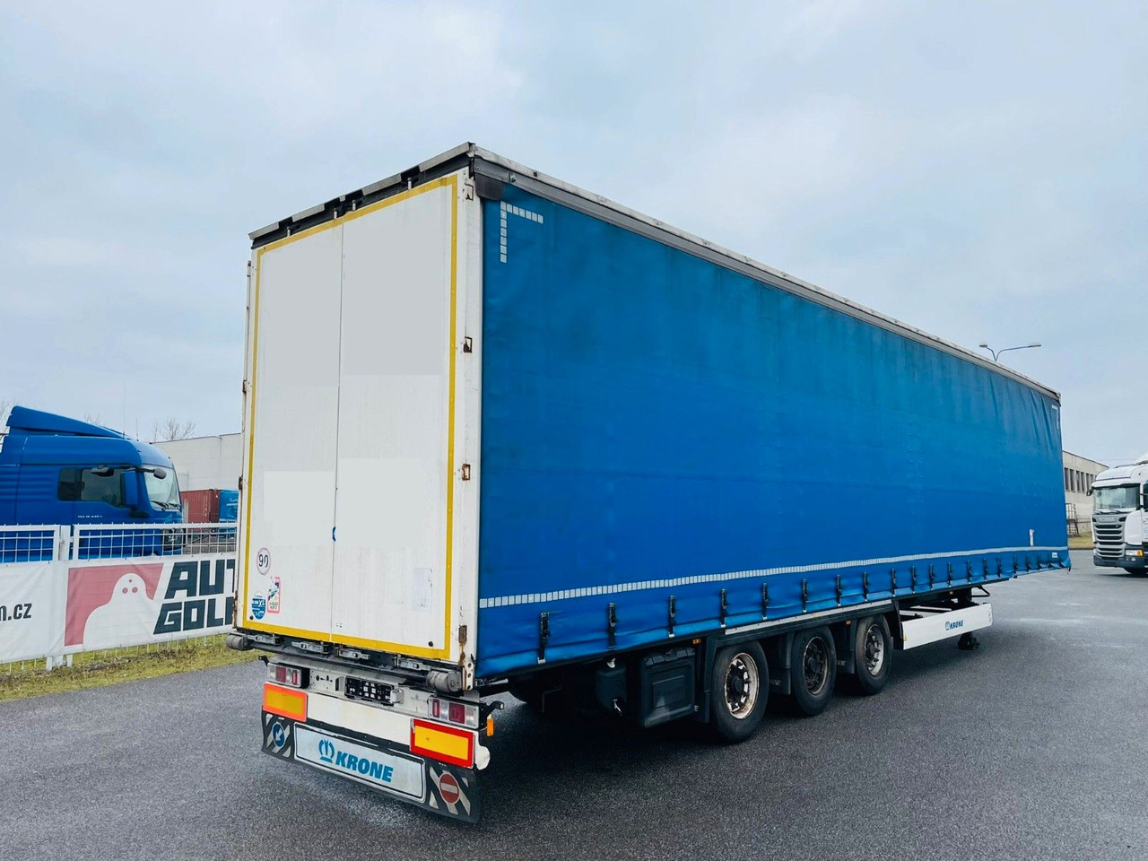 Krone SD MEGA LINER - Planenauflieger: das Bild 4 Krone SD MEGA LINER - Planenauflieger: das Bild 4