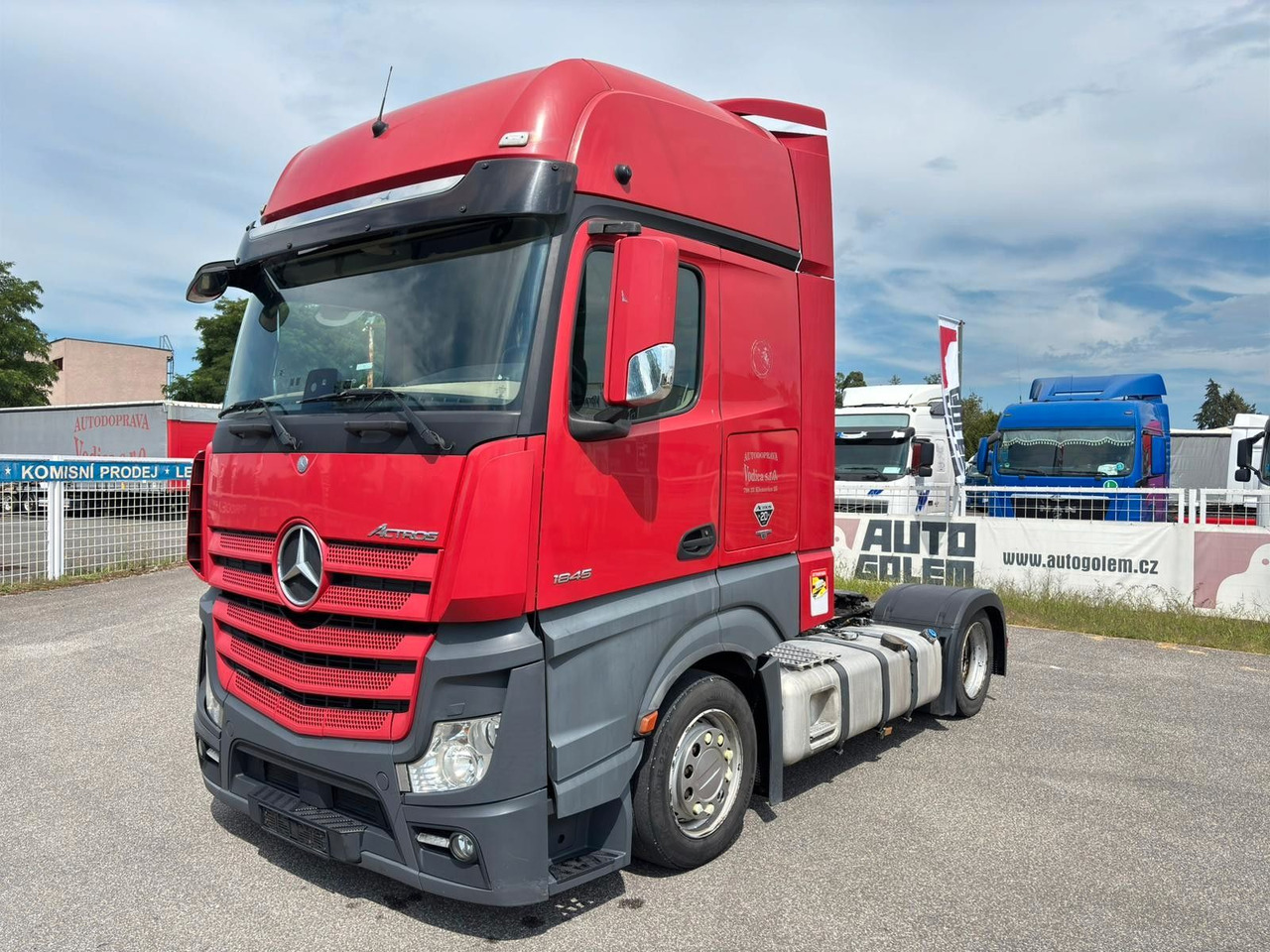 Mercedes-Benz Actros 1845 - Sattelzugmaschine: das Bild 1 Mercedes-Benz Actros 1845 - Sattelzugmaschine: das Bild 1