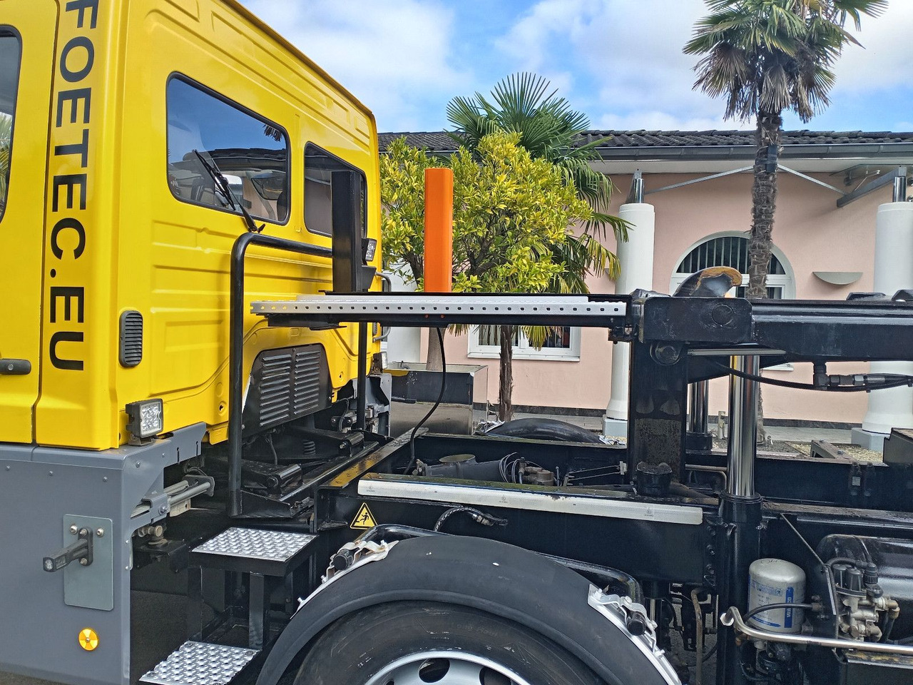 Mercedes-Benz Kamag Wiesel / WBH25 / KB3793 / mit Ganrantie - Containerwagen/ Wechselfahrgestell LKW: das Bild 4 Mercedes-Benz Kamag Wiesel / WBH25 / KB3793 / mit Ganrantie - Containerwagen/ Wechselfahrgestell LKW: das Bild 4