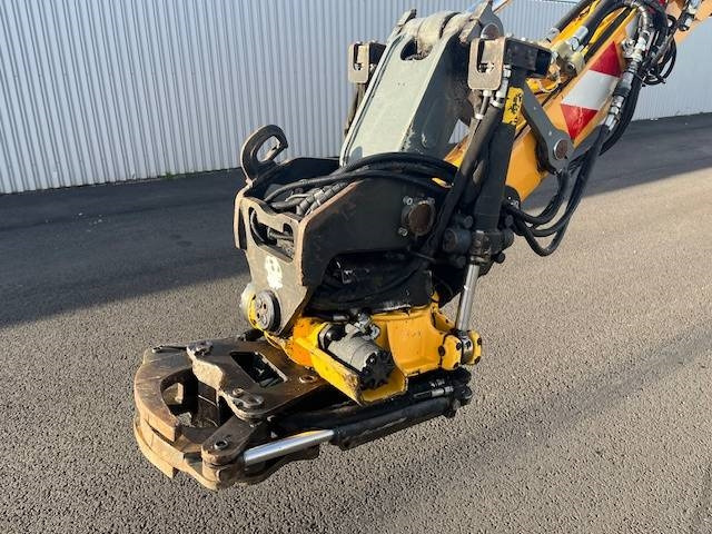 Mobilbagger Liebherr A 910 Compact: das Bild 10