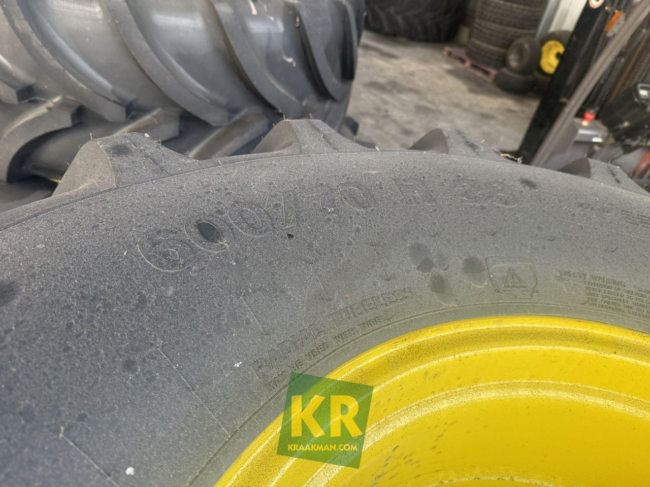 710/70R42 en 600/70R28 wielen Vredestein - Komplettrad für Landmaschine: das Bild 4 710/70R42 en 600/70R28 wielen Vredestein - Komplettrad für Landmaschine: das Bild 4