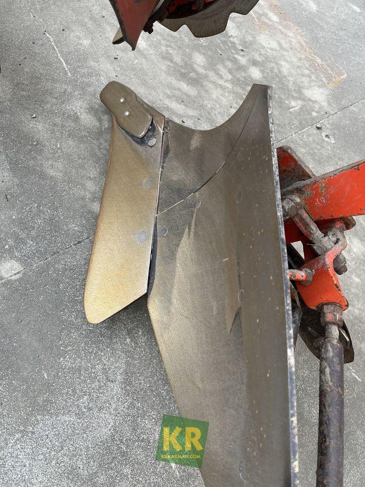 VARI MASTER 121 Kuhn - Pflug: das Bild 3 VARI MASTER 121 Kuhn - Pflug: das Bild 3